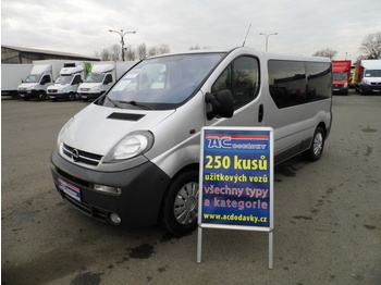 Opel Vivaro 9 sitze klima,automatik  - Mikroautobusas