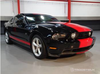 Lengvasis automobilis Ford Mustang GT 4.6L V8 Coupe: foto 1