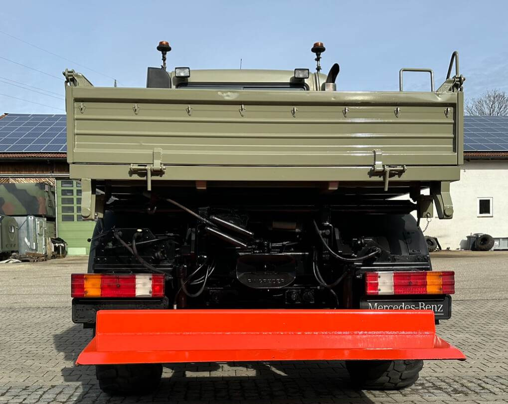 Komunalinė/ Specializuota technika, Platforminis/ Bortinis sunkvežimis Unimog U300 405 01313 mit Rahmenwinde: foto 6