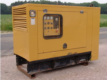 Elektrinis generatorius CAT OLYMPIAN 30KVA SILENT: foto 1
