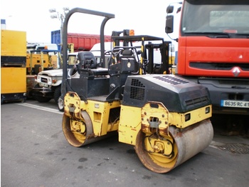 BOMAG ROLLER BW120AD - Volas