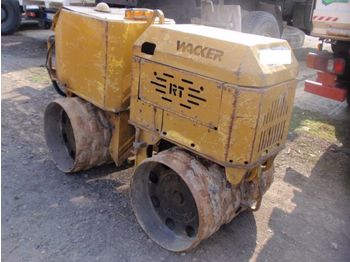 Wacker RT 820 (1.5) příkopový - Volas