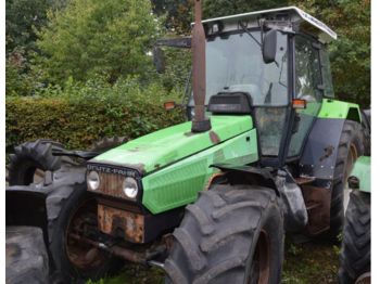 Traktorius DEUTZ-FAHR Agrostar 6.08: foto 1