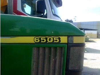 Traktorius John Deere 6505: foto 1