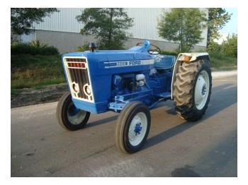 Ford 3600 4X4 - Traktorius