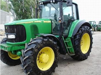 JOHN DEERE 6920S - Traktorius