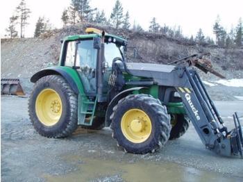 John Deere 6820 - Traktorius